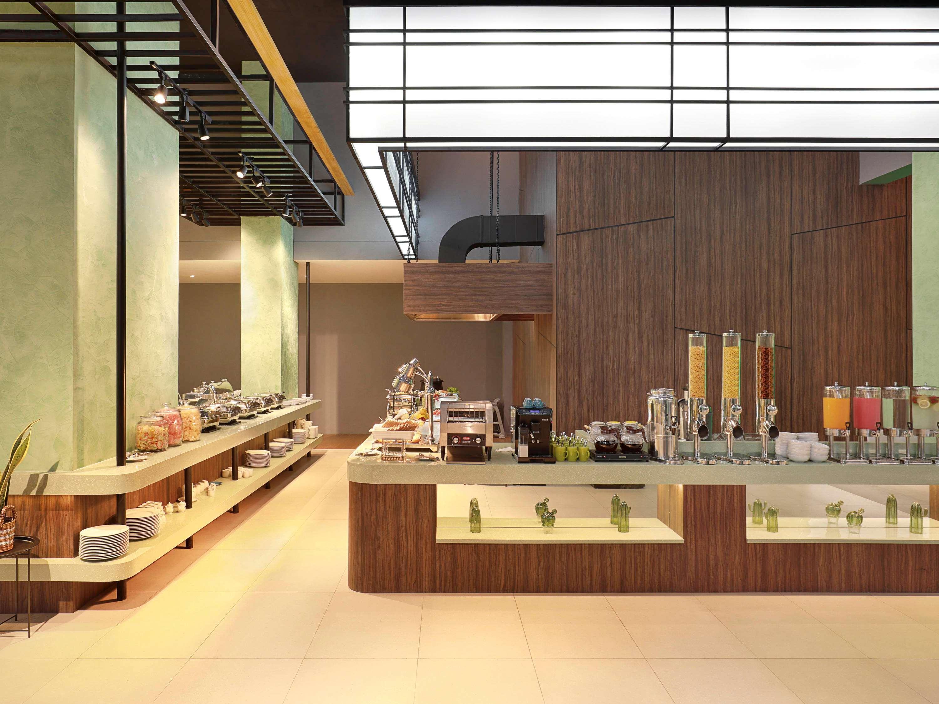 Ibis Styles Jakarta Simatupang Εξωτερικό φωτογραφία