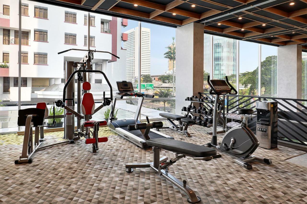 Ibis Styles Jakarta Simatupang Εξωτερικό φωτογραφία