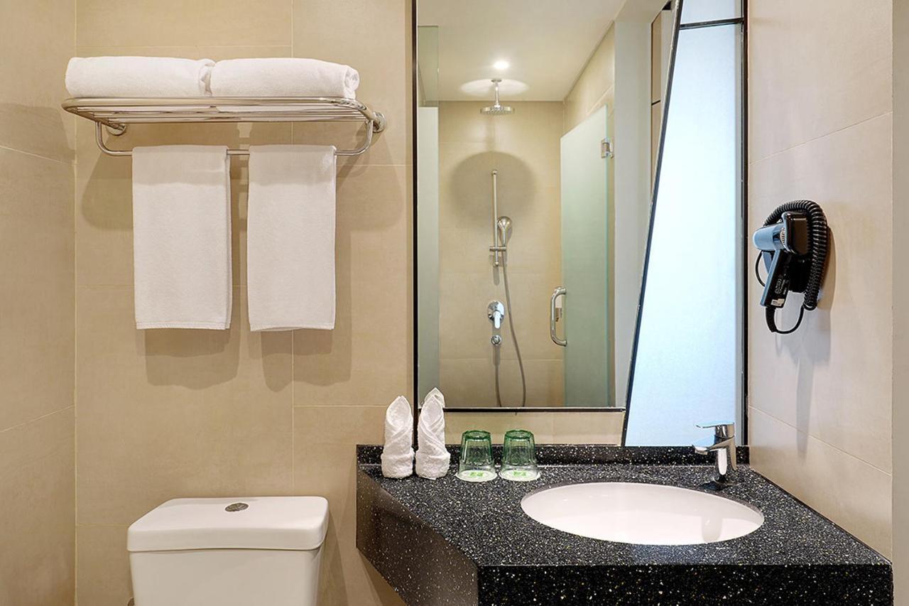 Ibis Styles Jakarta Simatupang Εξωτερικό φωτογραφία